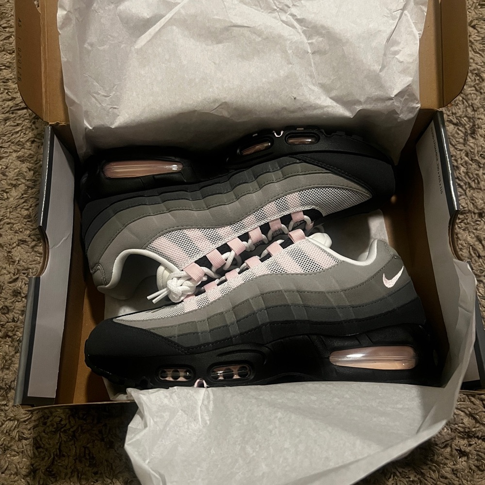 Nike Air Max 95 Big Bubble "Pink Foam" Women's Shoe size 6